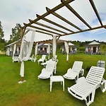 度假居 Holiday Homes With Pool And Jacuzzi Jarosławiec