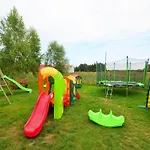 度假居 Holiday Homes With Pool And Jacuzzi Jarosławiec