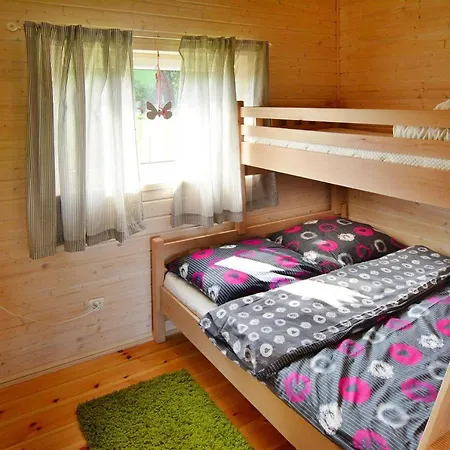 Feriehus In Jaros Awiec Near Heated Pool