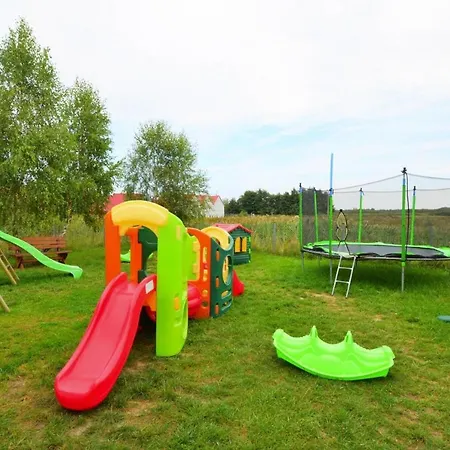 In Jaros Awiec Near Heated Pool Feriehus Jarosławiec