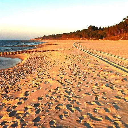 In Jaros Awiec Near Heated Pool Feriehus Jarosławiec